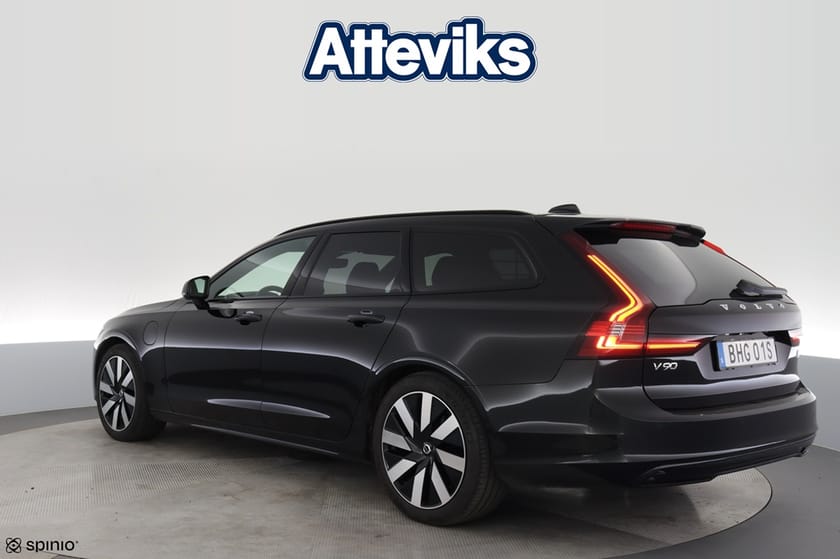 Bild 4 av Volvo V90 RECHARGE T8 AWD R-design Black Edition 456HK