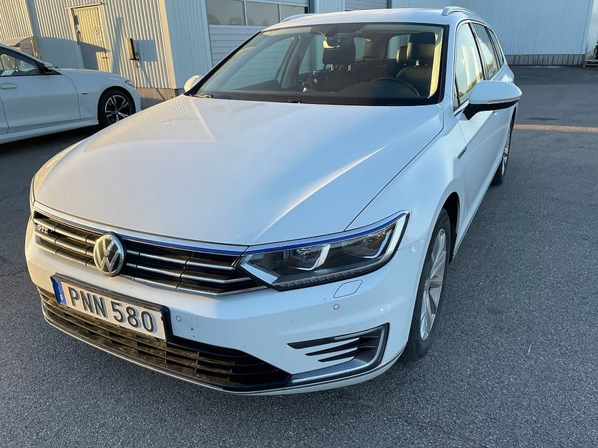 Bild 1 av Volkswagen Passat Variant GTE SPORTSCOMBI Plug in 218HK