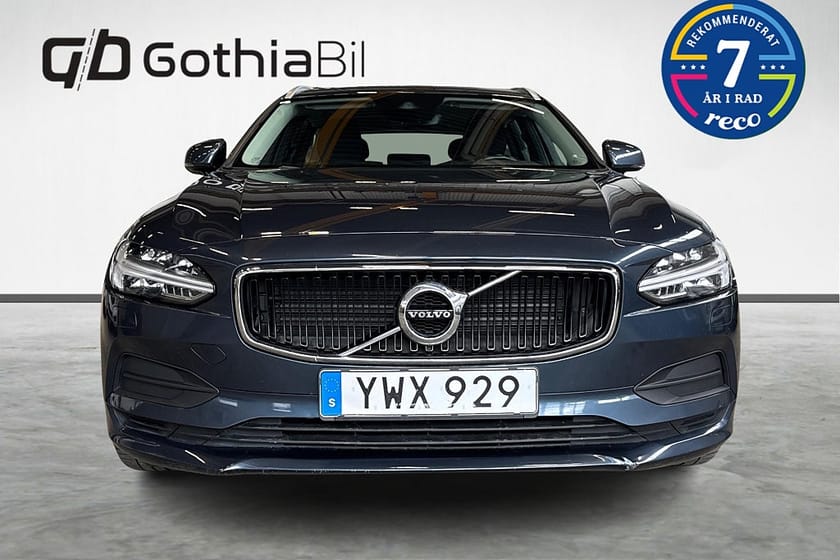 Bild 2 av Volvo V90 D4 Geartronic Momentum Värmare Adaptiv ACC LED VOC