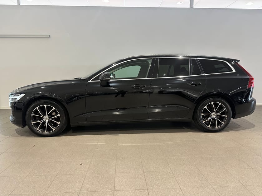 Bild 5 av Volvo V60 D3 AWD Momentum Advanced SE II / Dragkrok / Navigation / Backkamera /