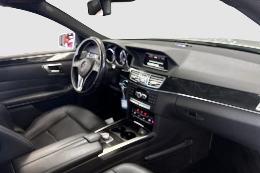 Bild 5 av Mercedes-Benz E 250 T CDI 4MATIC 7G-Tronic Avantgarde
