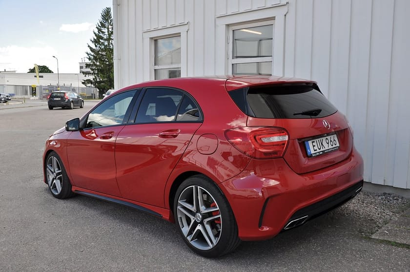 Bild 4 av Mercedes-Benz A 45 AMG 4MATIC A45 360hk Backkamera Skinn