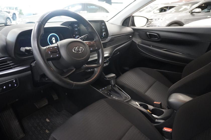 Bild 2 av Hyundai i20 1.0 T-GDi MHEV Essential 100 hk Aut