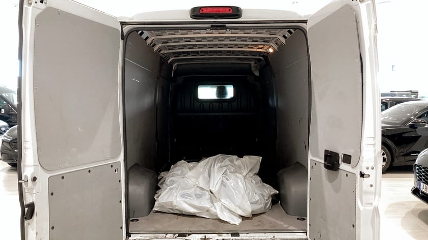 Bild 5 av Peugeot Boxer Van 335 2,0 HDI SKÅP