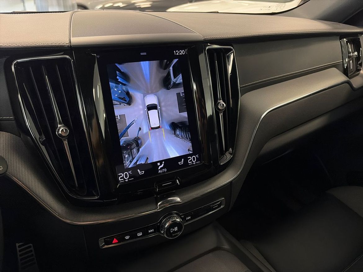 Volvo XC60 2021 - miniatyr 16