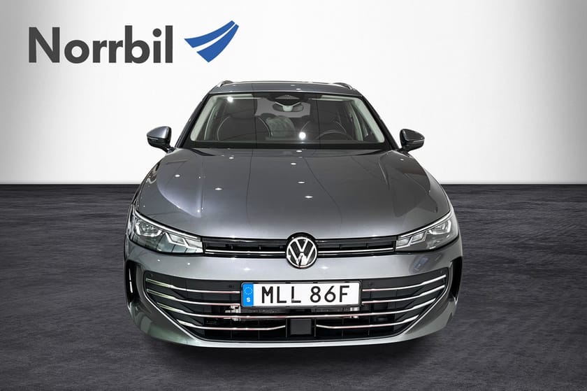 Bild 2 av Volkswagen Passat Variant eHybrid Business 272hk