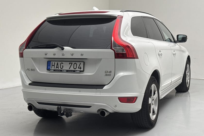 Bild 3 av Volvo XC60 D4 AWD (163hk) R-Design Taklucka 7" Display