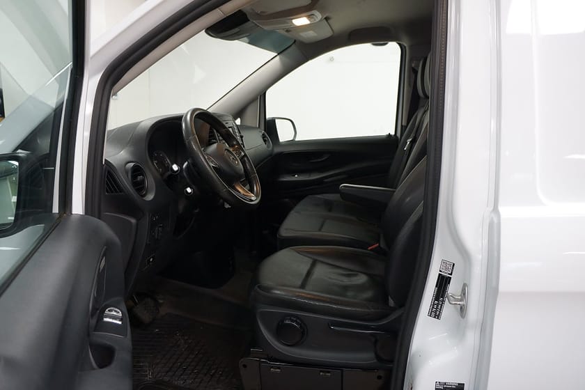 Bild 4 av Mercedes-Benz Vito 119 BlueTEC 4MATIC 3.0t