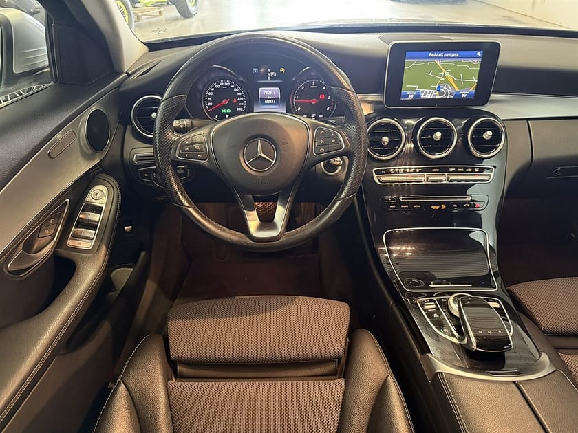 Bild 4 av Mercedes-Benz C 220 d BlueTEC Avantgarde Navi