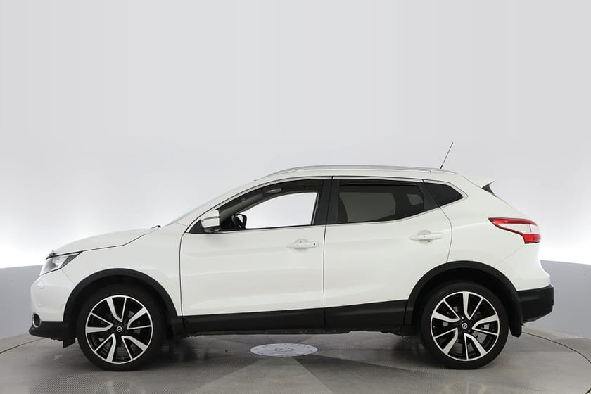 Bild 2 av Nissan Qashqai 1.2 DIG-T XTRONIC Tekna 360° Navi Pano