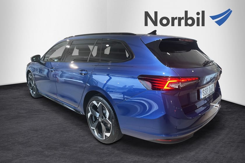Bild 4 av Škoda Superb iV Kombi