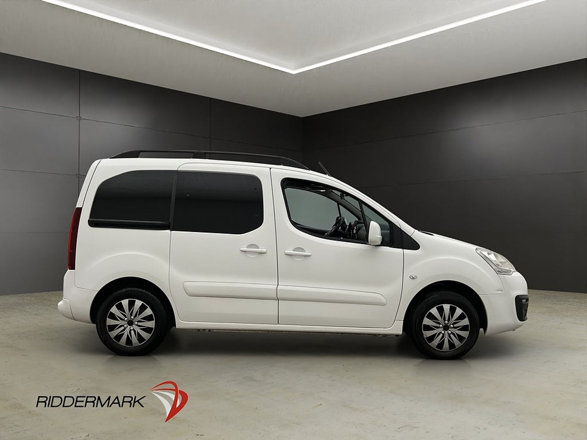 Citroen Berlingo 1.2 Ny-Kamrem 2017, photo 2/10