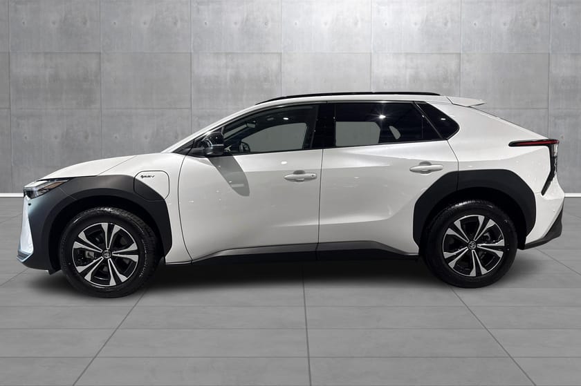 Bilde 2 av Toyota bZ4X AWD Executive