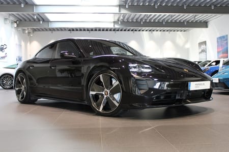 Porsche Taycan Turbo