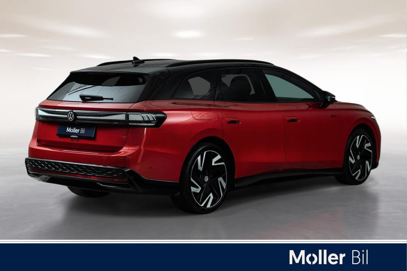 Bilde 4 av Volkswagen ID.7 GTX Tourer