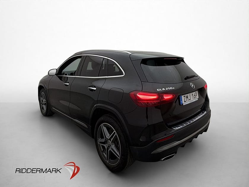 Bild 5 av Mercedes-Benz GLA 250 e AMG Pano Burmester Navi Kamera MOMS