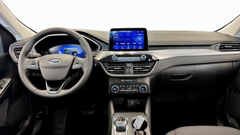 Bild 4 av Ford Kuga Plug-In Hybrid TITANIUM