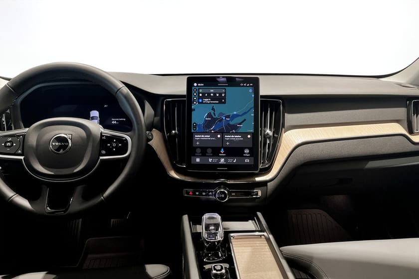 Bild 4 av Volvo XC60 T6 Plus Dark Nordic Edition