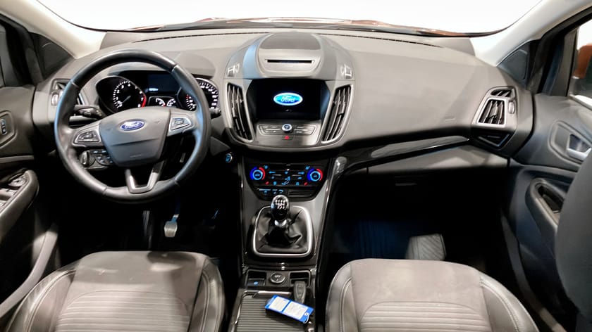 Bild 4 av Ford Kuga 1.5 EcoBoost Manuell, 150hk | Backkamera |
