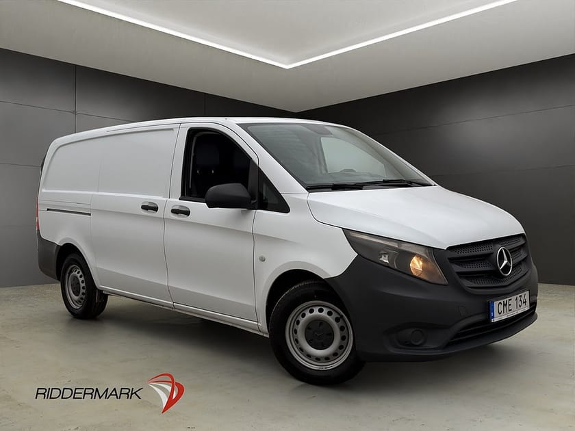Bild 3 av Mercedes-Benz Vito 111 CDI 2.8t L2 111CDI Värmare 3-Sits Dragkrok MOMS