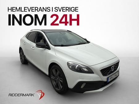 Volvo V40 Cross Country D3 Momemtum Värmare Pano Dragkrok