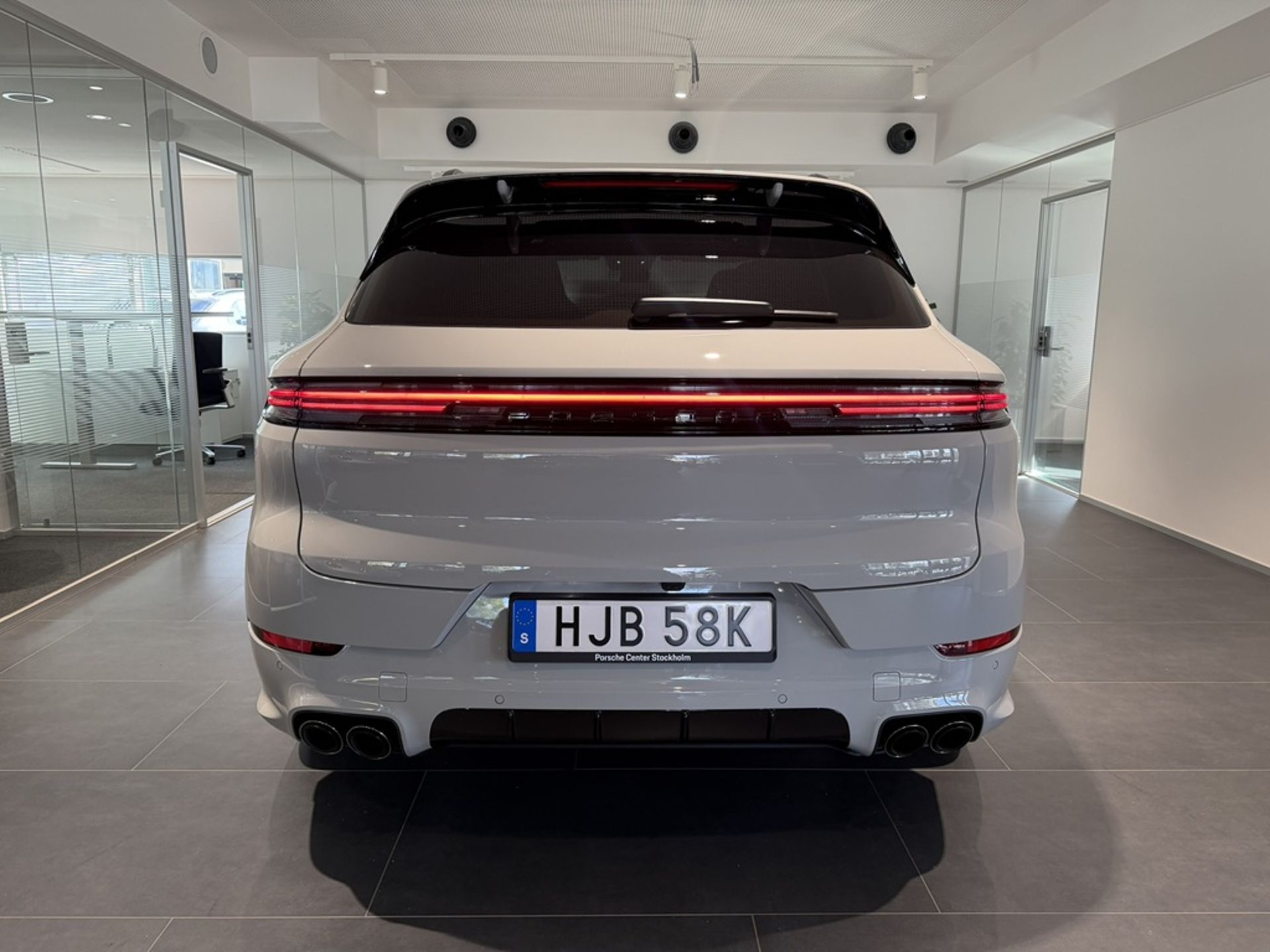 Porsche Cayenne E-HYBRID BLACK EDITION 2026, bild 4/10
