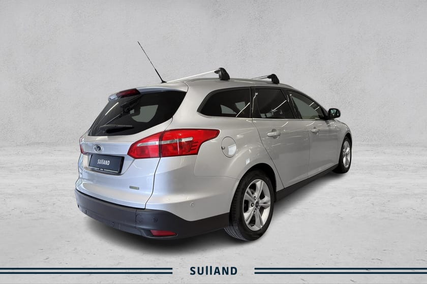 Bilde 5 av Ford Focus Stasjonsvogn 125 KH,Bensin,billig rep objekt,EU-OK til 31/10-2027