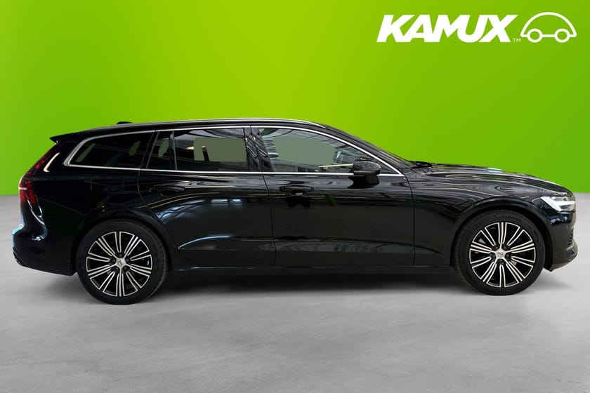 Bild 4 av Volvo V60 T6 AWD Recharge Inscription 340 hk B-kamera Värmare Blis Drag Carplay