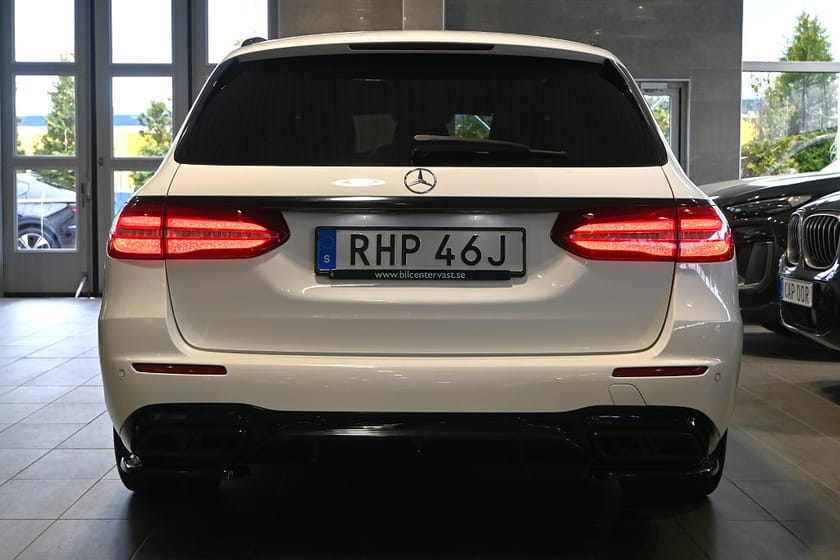 Bild 4 av Mercedes-Benz AMG E 63 S T 4MATIC+ E63 Premium Plus Sv-Såld