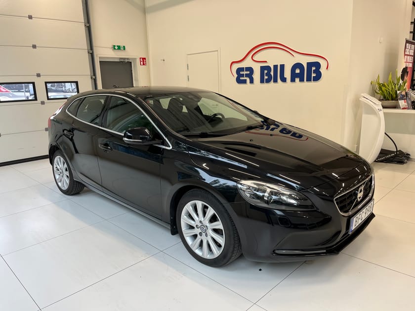 Bild 1 av Volvo V40 T2 Momentum