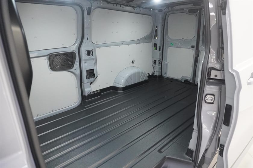 Bild 4 av Ford Transit Custom 320 Skåp Sport 320l 2.0l Ecoblue 170hk 8-Växlad Automat AWD Diesel