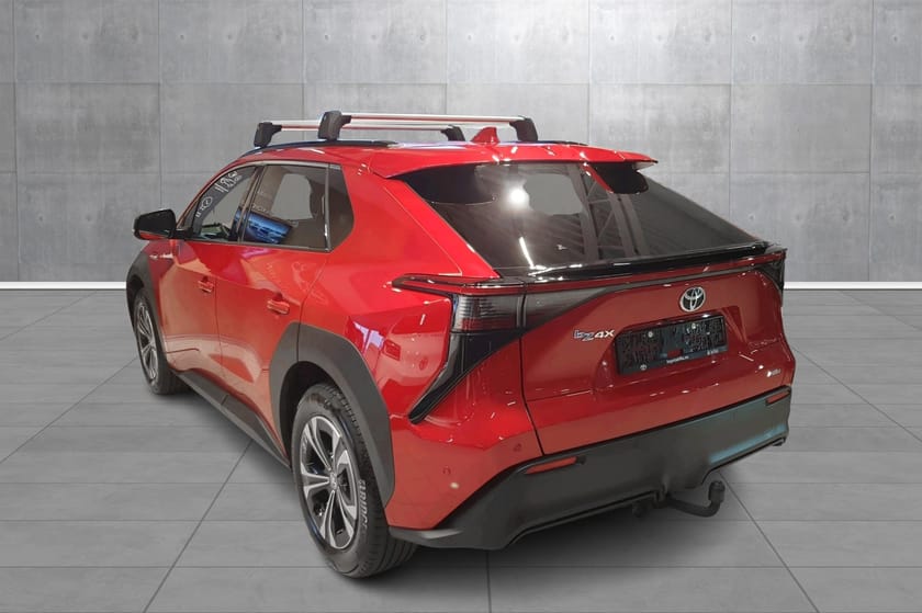 Bilde 4 av Toyota bZ4X 71.4 kWh AWD Exec., H.feste R.kampanje 6.25% med 35%EK