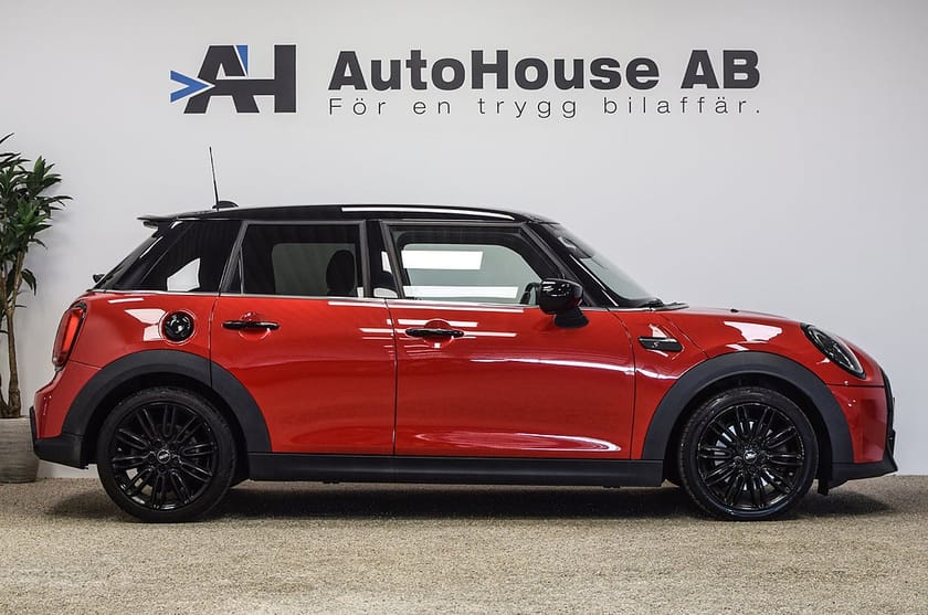Bild 3 av MINI Cooper S 5-dörrars Backkamera CarPlay Harman Kardon 4,99%