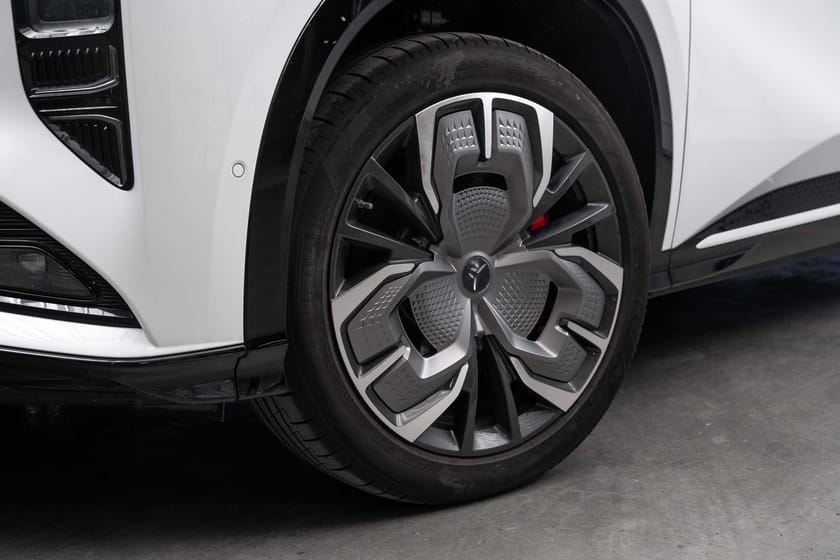 Bilde 3 av Hongqi EHS7 AWD PRO