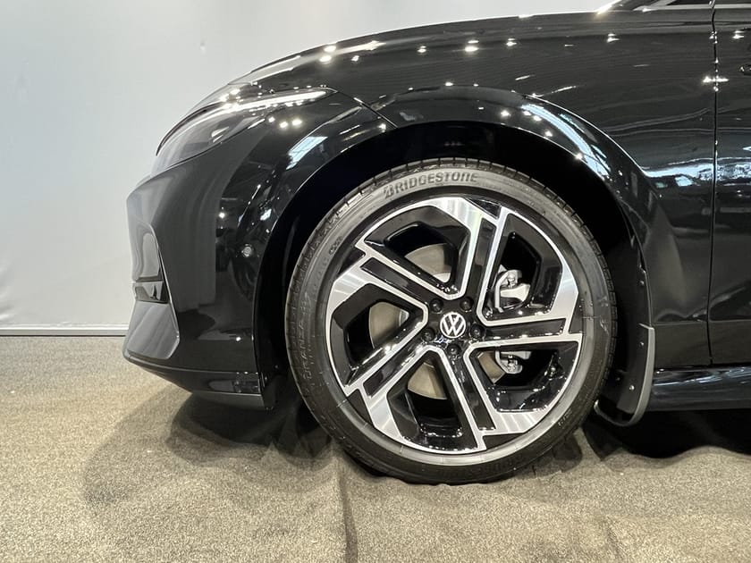 Bild 2 av Volkswagen ID.7 91 kWh 4Motion GTX EDITION 340 HK / DRAGKROK