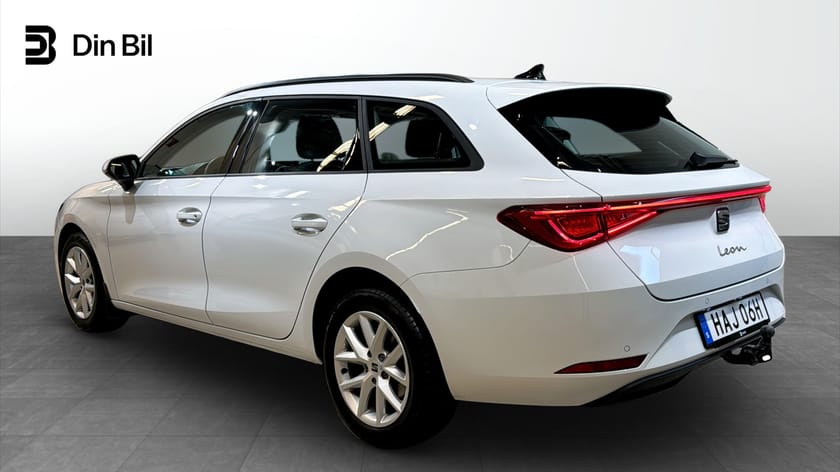 Bild 3 av SEAT Leon Sportstourer Style eTSI115 DSG Drag/P-värmare
