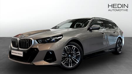 BMW i5 xDrive40 Touring M Sport H/K Drag Rattvärme Tonade