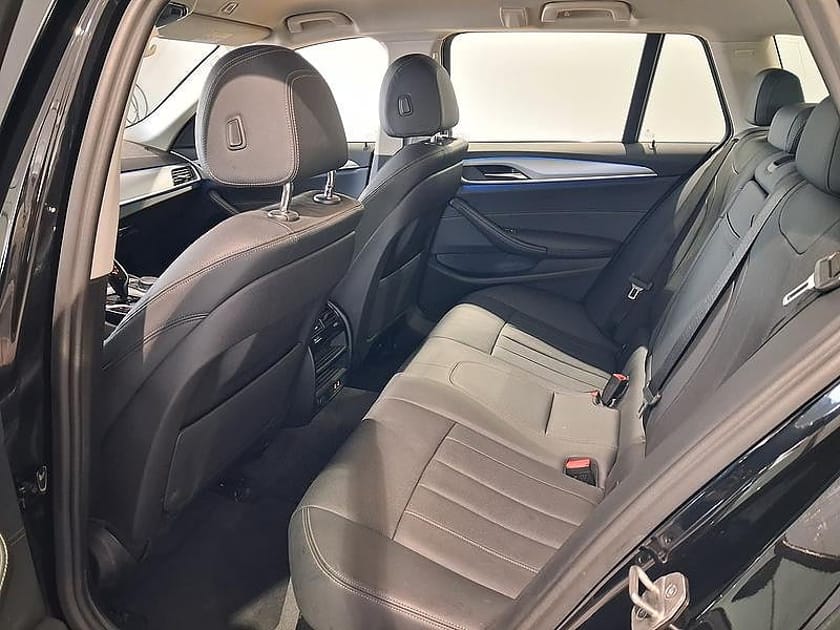 Bild 3 av BMW 530e Touring