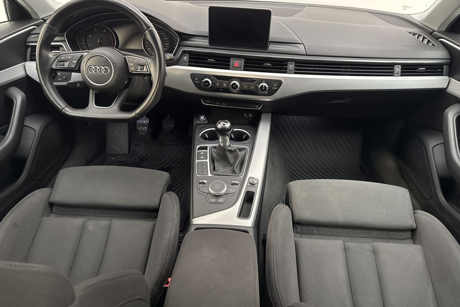 Audi A4 Avant 40 TDI 2016, kuva 7/10