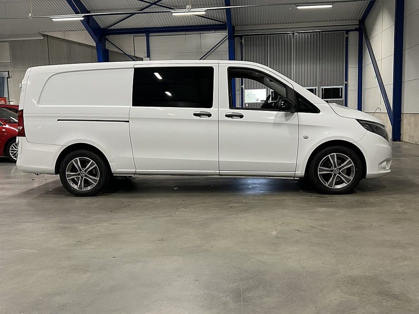 Bild 3 av Mercedes-Benz Vito Mixto 116 CDI 3.0t