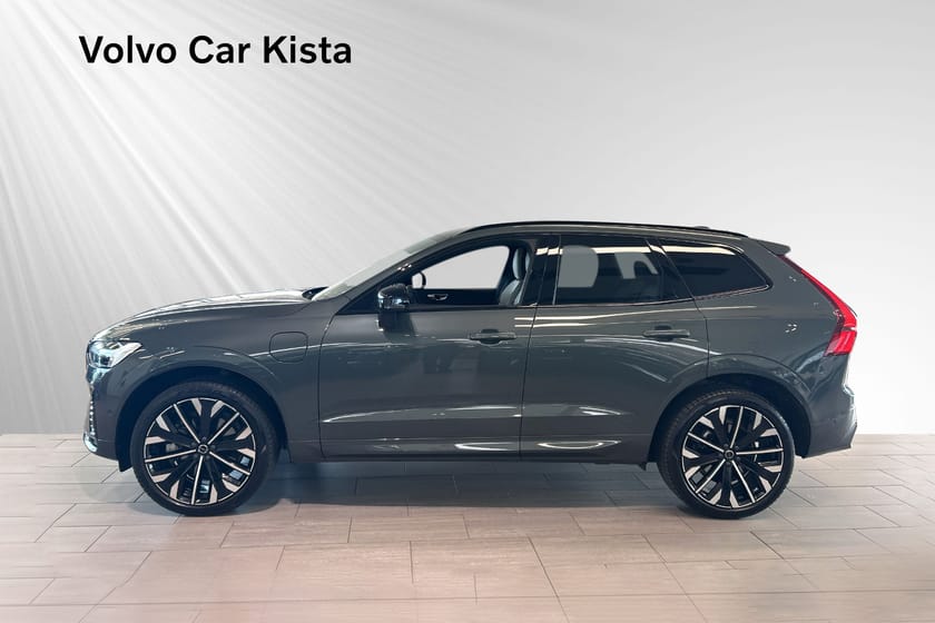 Bild 3 av Volvo XC60 T6 Plus Dark Nordic Edition H/K Pano 360Kamera