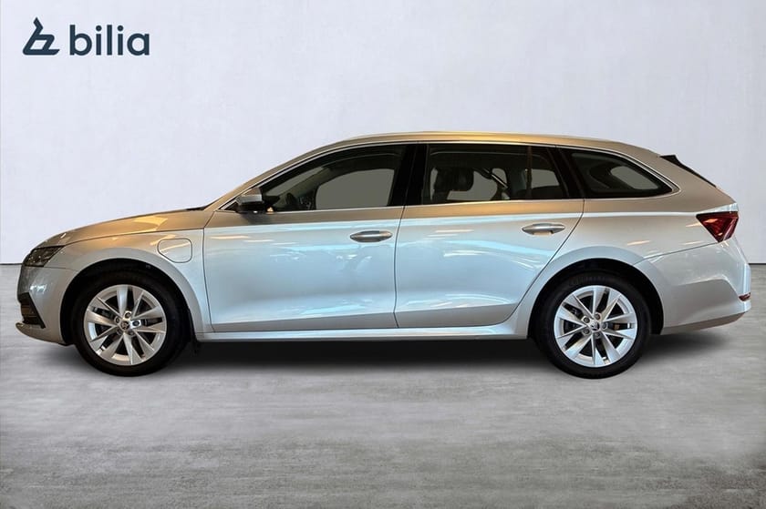 Bild 3 av Škoda Octavia Kombi iV COMBI STYLE 204HK, Drag, Backkamera, El-lucka