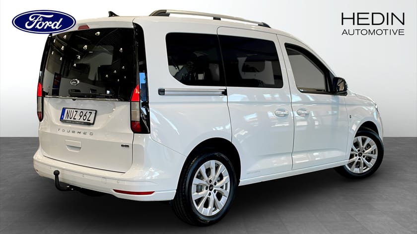 Bild 2 av Ford Tourneo Connect Titanium L1 1.5 ECOBOOST PHEV | Räckvidd 119km |