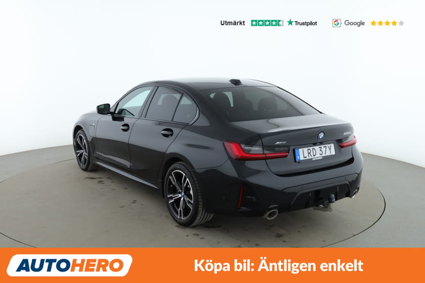 Bild 3 av BMW 330e xDrive Sedan M Sport / CarPlay, Rattvärme, Dragkrok