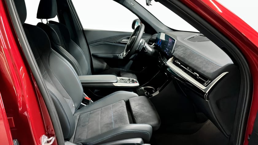 Bild 3 av BMW X1 xDrive25e M Sport Drag Rattvärme Backkamera
