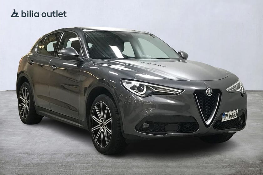 Bild 3 av Alfa Romeo Stelvio 2.2 JTD Super  210hk Backkamera