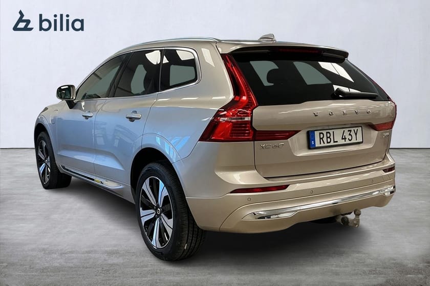 Bild 2 av Volvo XC60 T6 Plus Bright Edition B&W HUD & Dragkrok