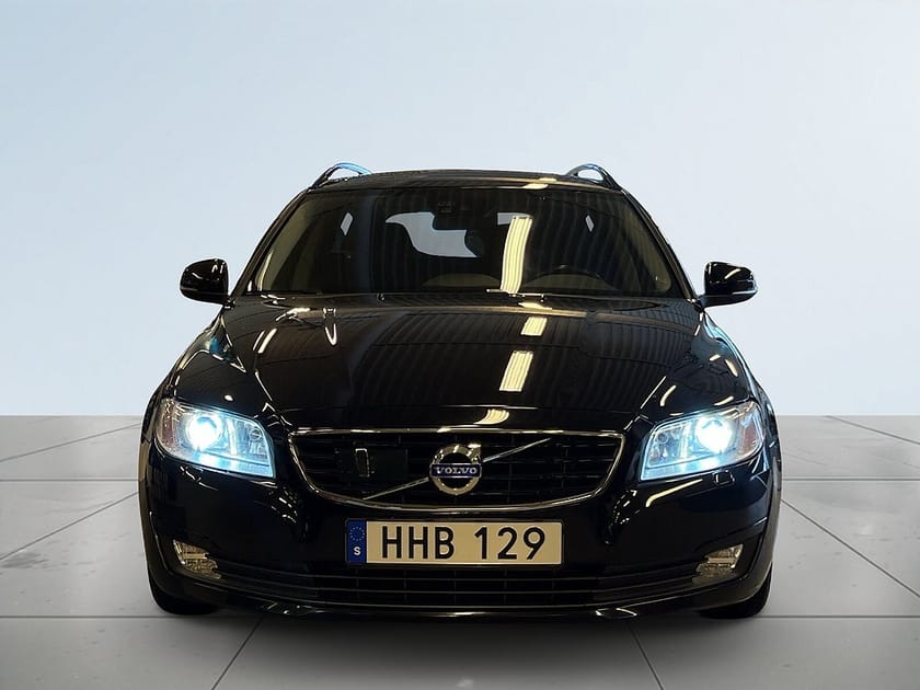 Bild 2 av Volvo V70 D4 AWD 2 Brukare/Drag/P-Värm/Skinn/Rem bytt/Full serv.