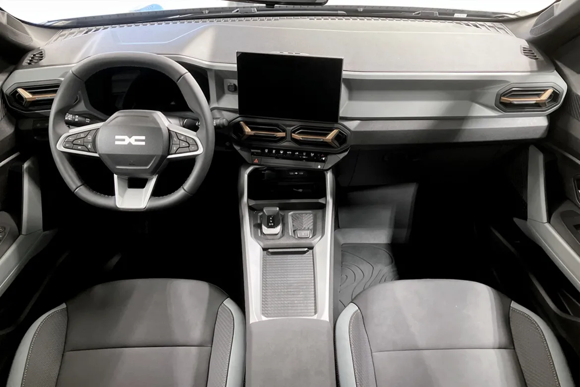 Dacia Bigster Hybrid 155