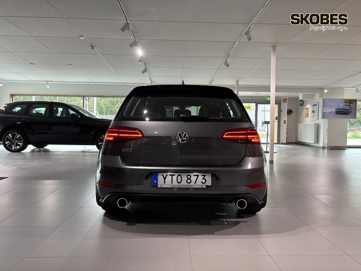 Volkswagen Golf  GTI Performance